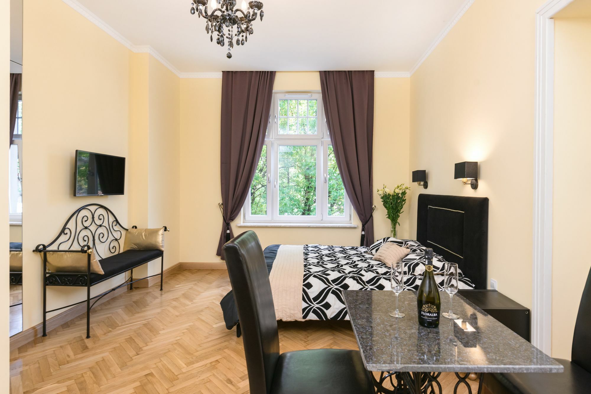 Horizon Apartments - Krasinskiego Krakau Exterior foto